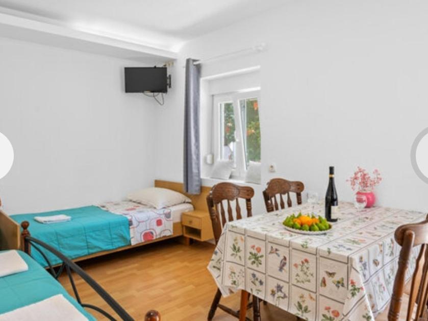Kaja House Apartments Lozovac Bagian luar foto